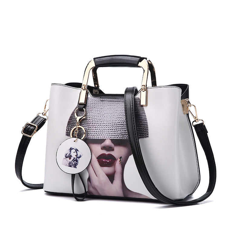 European And American New Fashion Ladies Portable Messenger Bags Trend Killer Bags Ladies Bags - Image 3