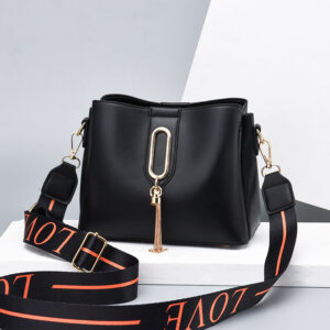 Small Bags Women’s Bags Shoulder Messenger Bag All-match Pure Trend Color Casual Handbag Small Bags Women’s Bags Shoulder Messenger Bag All-match Pure Trend Color Casual Handbag